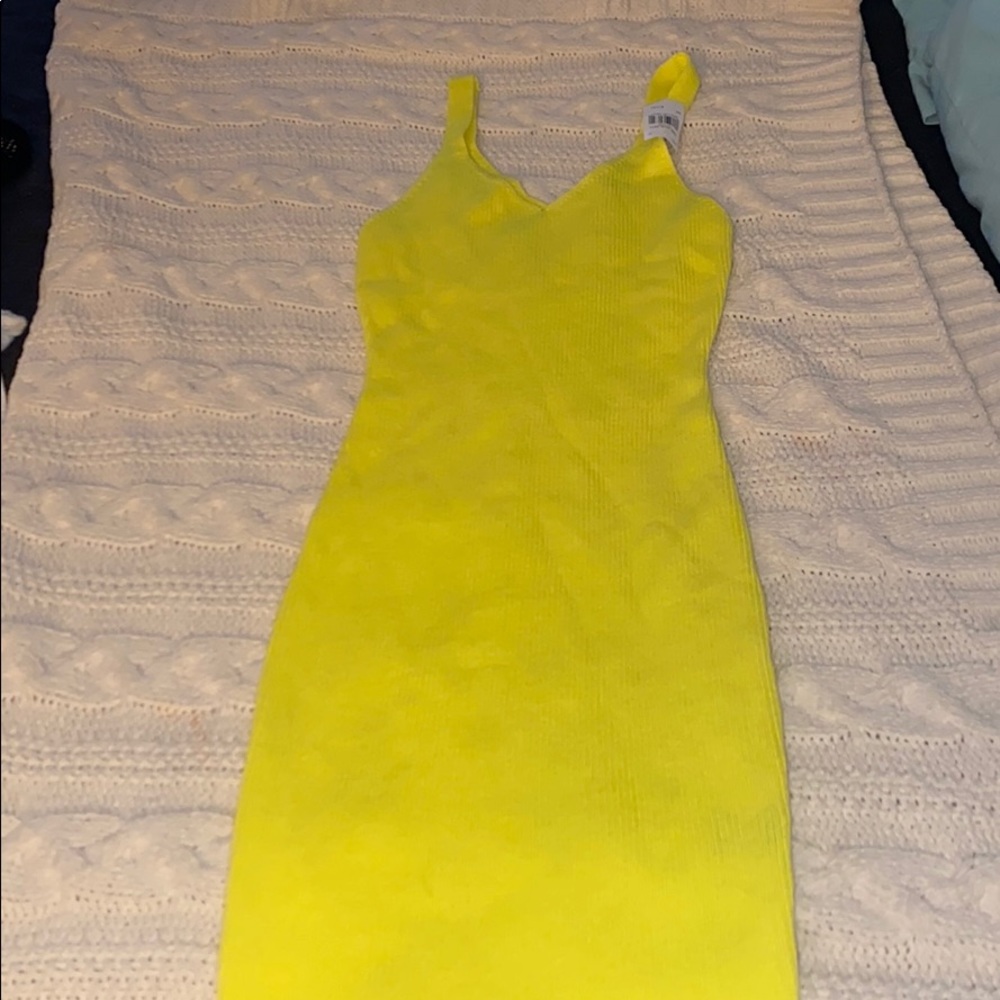 Yellow tight fitted dress
